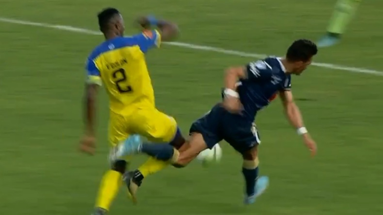 La polémica jugada contra Roberto Moreira que pudo terminar en penal para Motagua