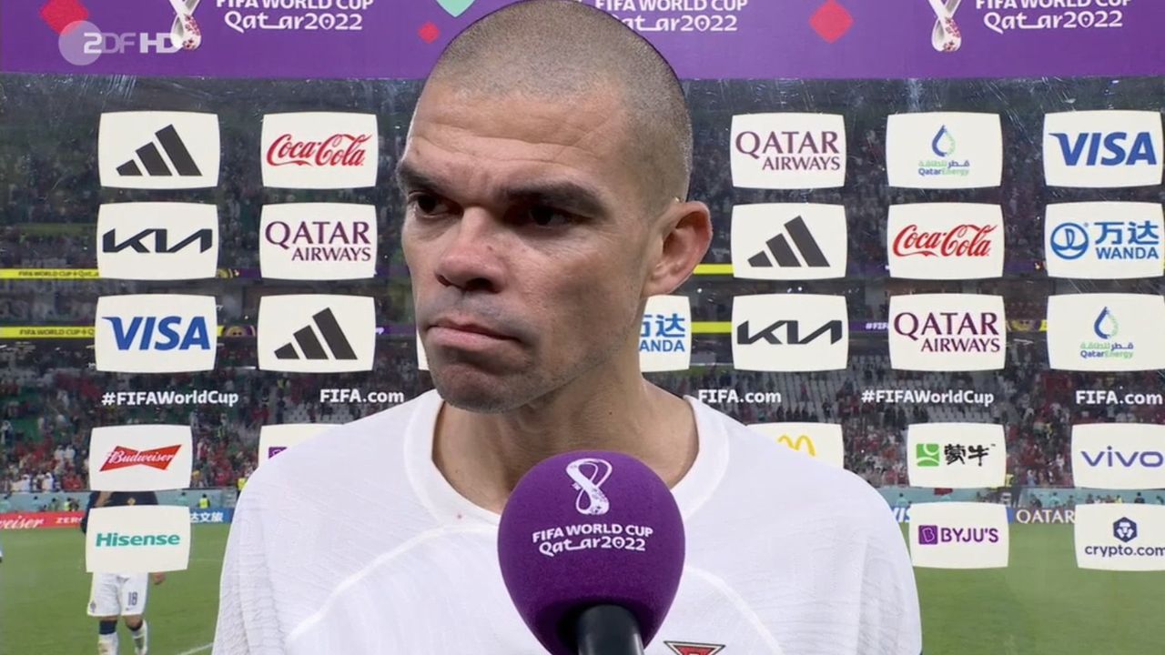 Pepe enfurecido tras la eliminación arremete contra la FIFA y contra Lionel Messi