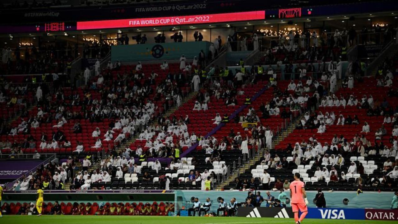 Qatar regaló boletos para que aficionados llenaran los estadios en semifinales