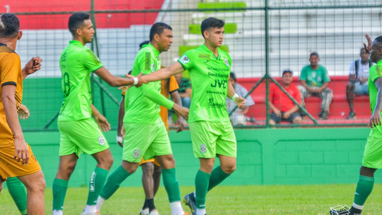 André Orellana se estrena con gol y le da triunfo a su nuevo equipo