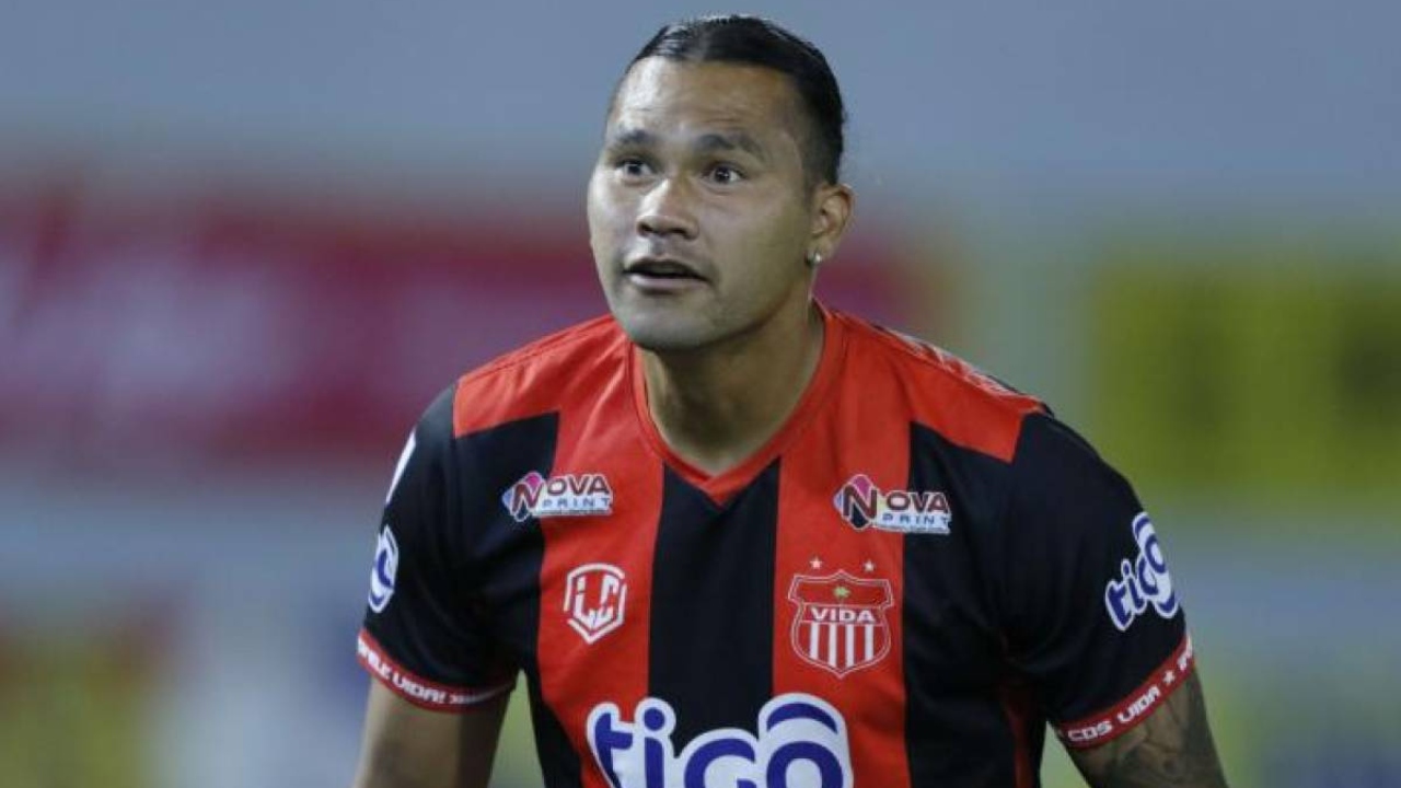 El exótico destino del Gullit Peña tras su fugaz paso por el Vida de La Ceiba