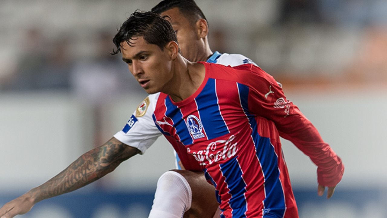 Gerson Rodas da la sorpresa y ficha con club hondureño para el Clausura 2023
