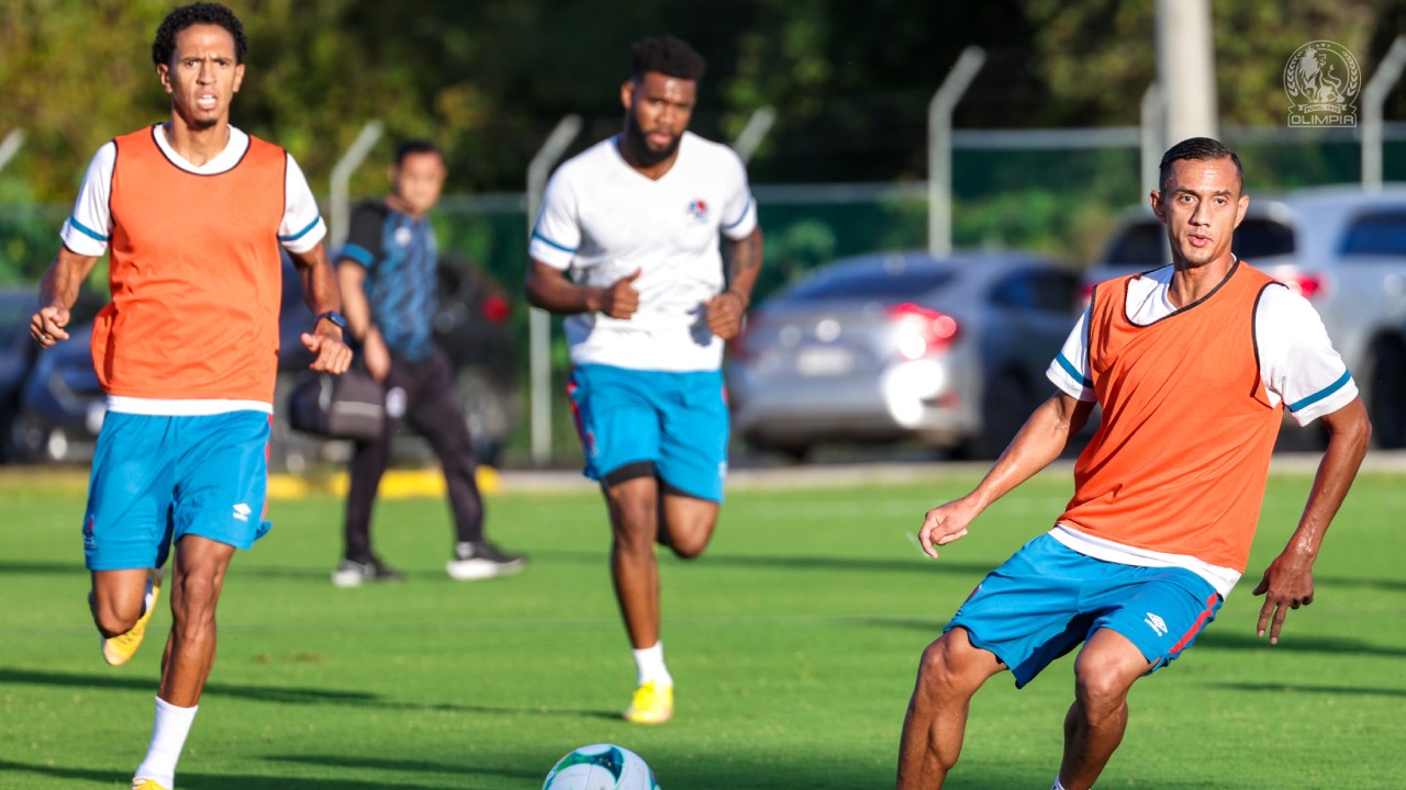 Olimpia podría tener dos nuevas bajas y Troglio ya definió el futuro de Jorge Benguché