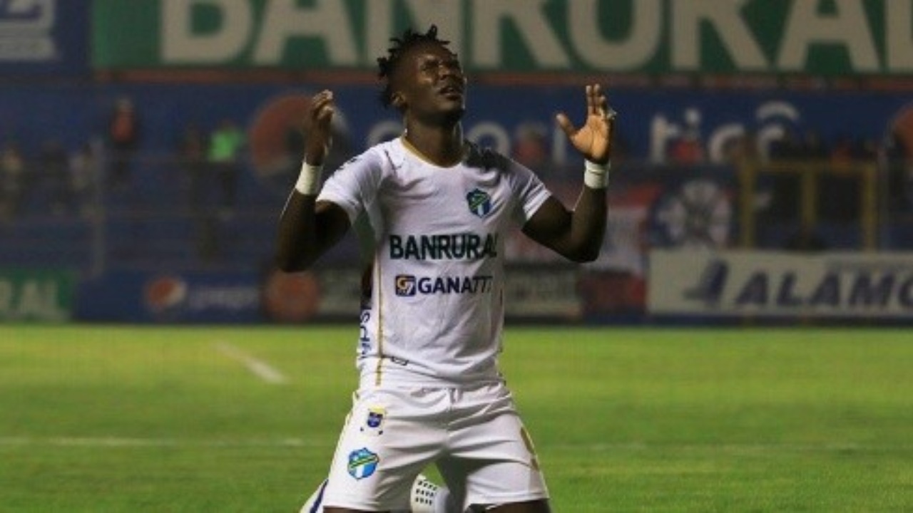 Rubilio Castillo con tremendo giro respecto a su fichaje con club grande de la Liga Nacional
