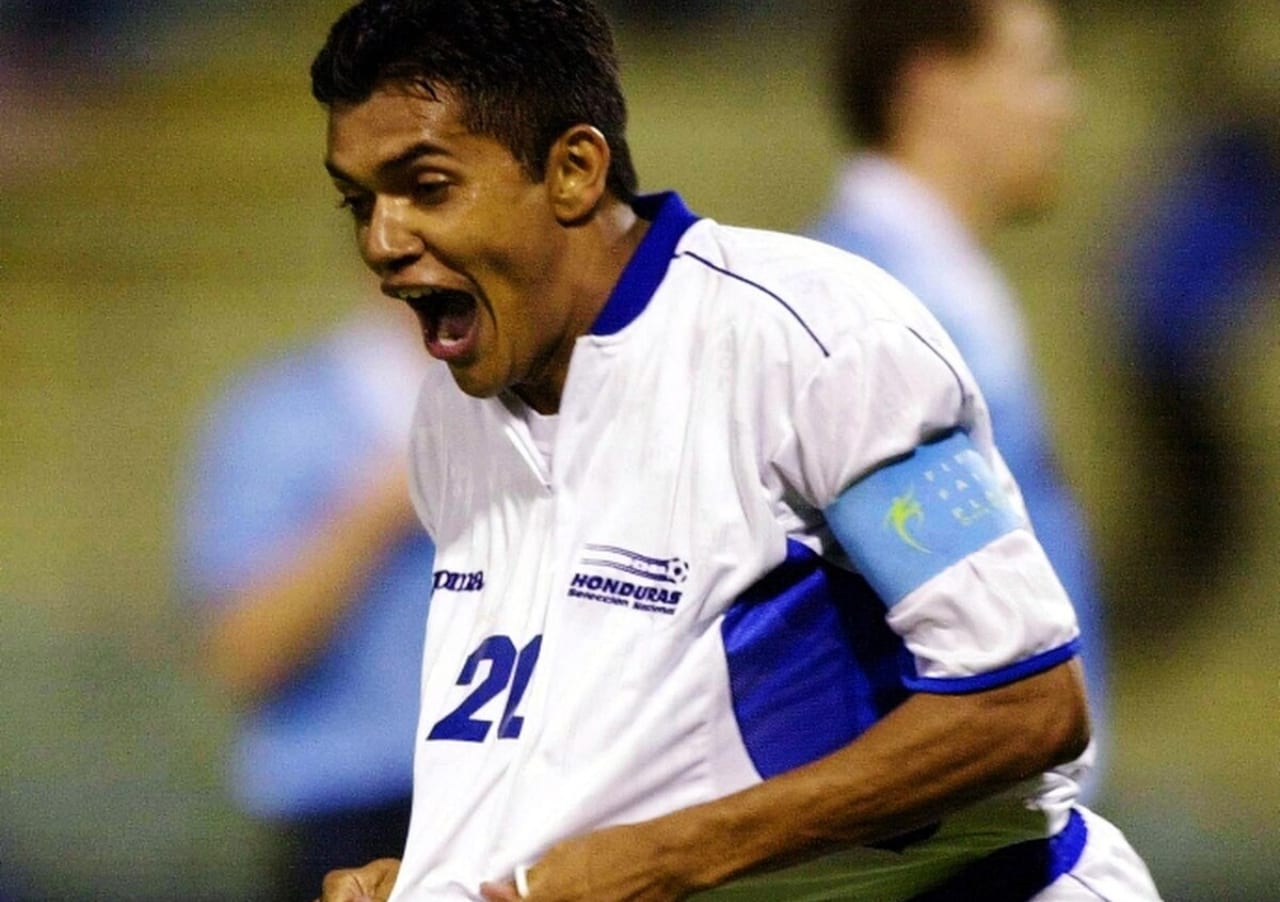 Amado Guevara, leyenda del Motagua, fue el mejor jugador de la Copa América 2001. Foto: La Nación