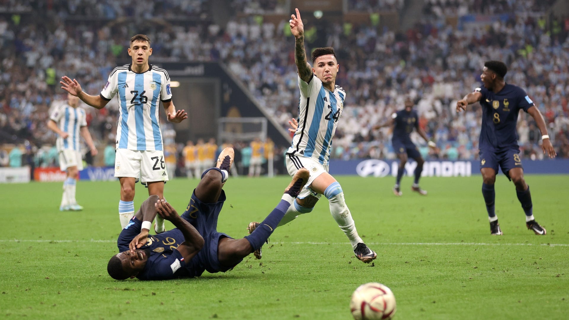 La Copa del Mundo suele ser un torneo donde, en fase de eliminatorias, los partidos terminan jugándose con tiempos extra. Foto: Goal
