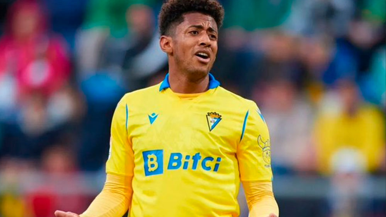 ¿Cuánto tiempo estará el Choco Lozano con el Cádiz?, se revela la fecha en que finaliza contrato