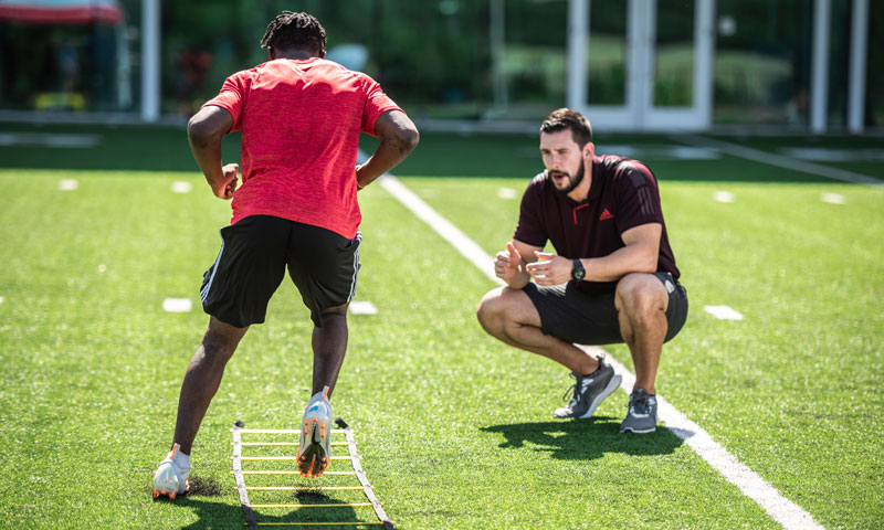 Los entrenadores utilizan los entrenamientos deportivos para potenciar a los atletas. Foto: Internet