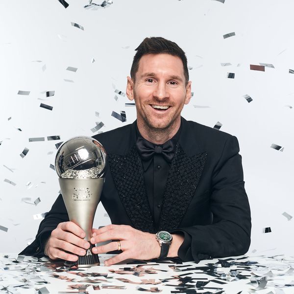 Lionel Messi es el último ganador del The Best al Jugador del Año, con el cual alcanzó a Cristiano y Lewandowski como los máximos ganadores del trofeo. Foto: Redes sociales