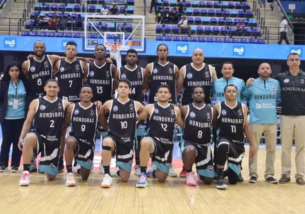 Honduras se queda a un paso de la FIBA AmeriCup 2025, pero con gran actuación de Denneson Lucas