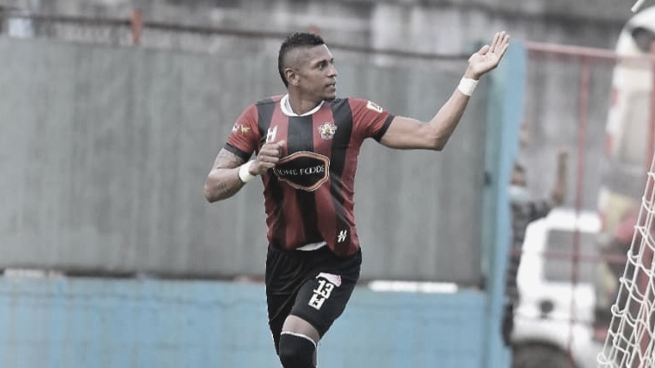 ¿Por qué Carlo Costly no está jugando con el Lone FC de la Liga de Ascenso?