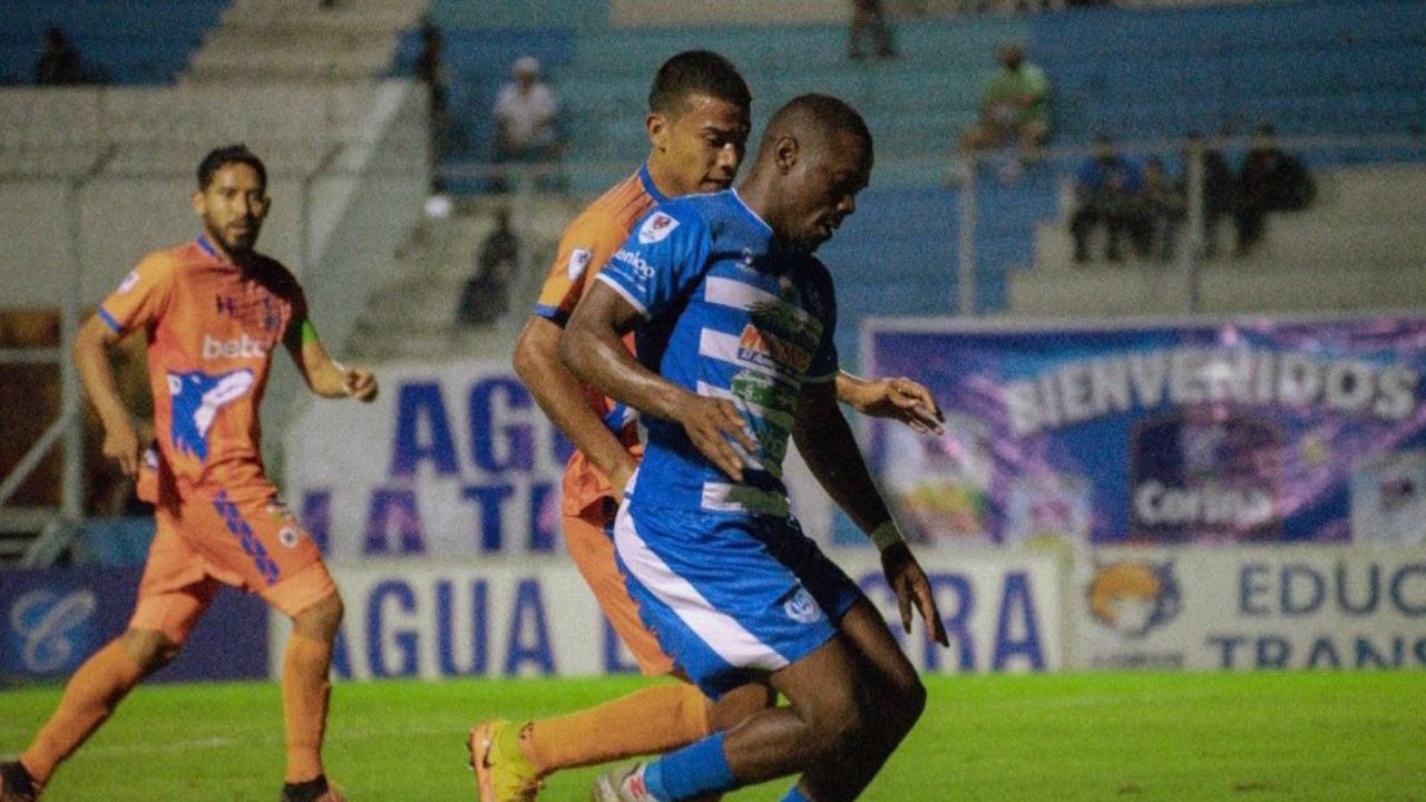 Los Lobos triunfan y dan cátedra al Victoria para seguir invictos en el Clausura 2023