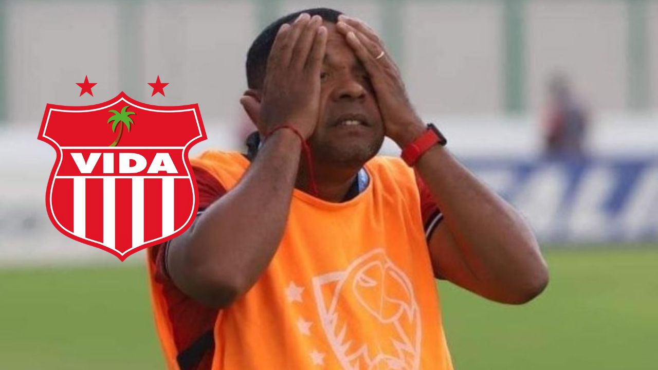 Raúl Cáceres seguirá como entrenador del Vida pese a renunciar