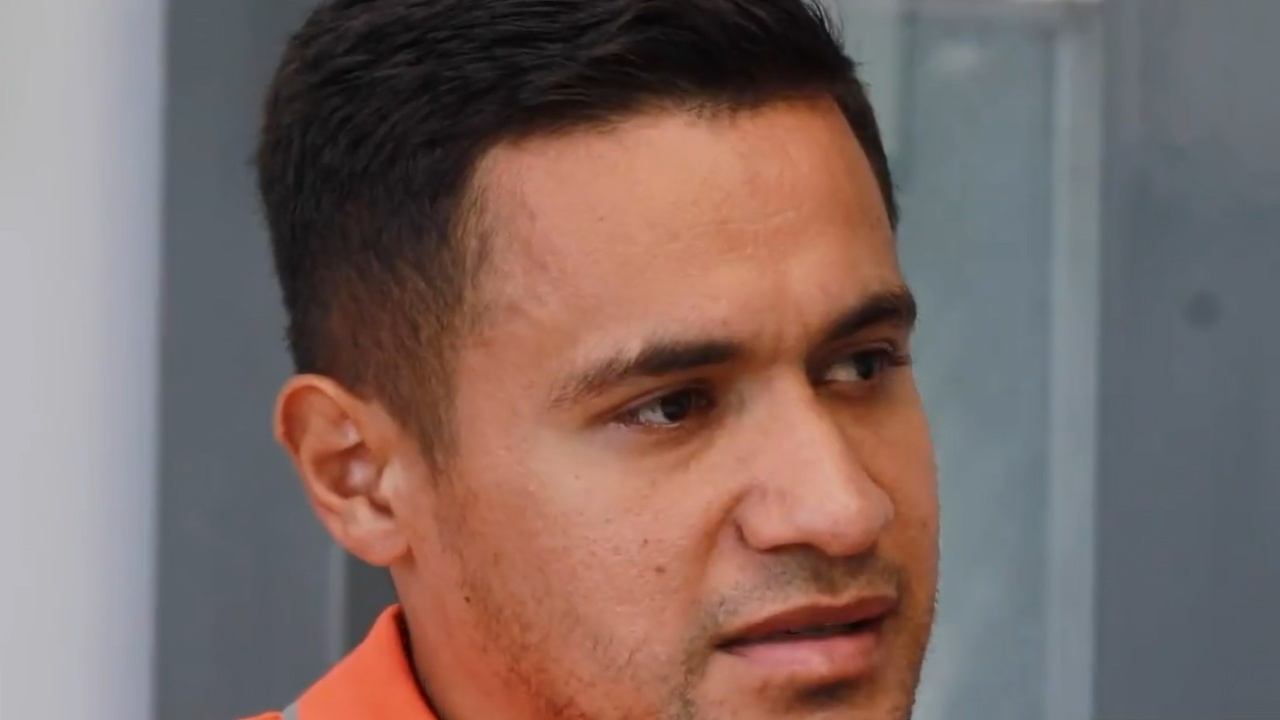 Roger Rojas anuncia su inesperado retiro temporal del fútbol con desgarrador relato