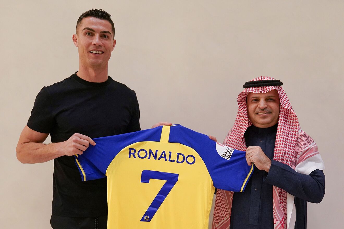 En su contrato con Al Nassr, Cristiano Ronaldo gana 200 millones de euros al año, y en total ganará 500 millones de euros. Foto: Marca