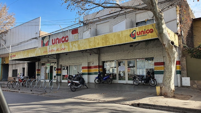 Supermercado Único, negocio familiar heredado por la abuela de Antonela. Foto: Internet