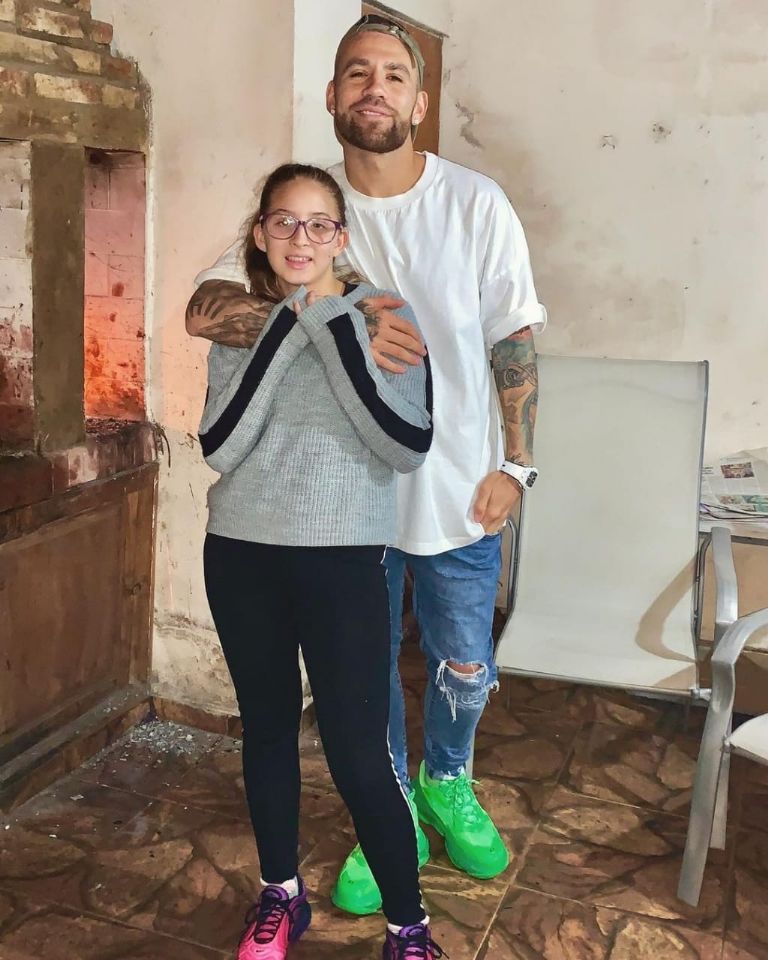 Nicolás Otamendi y su hija mayor, quien es fruto de su relación adolescente con Yanina Varela. Foto: Estilo & Tendencia