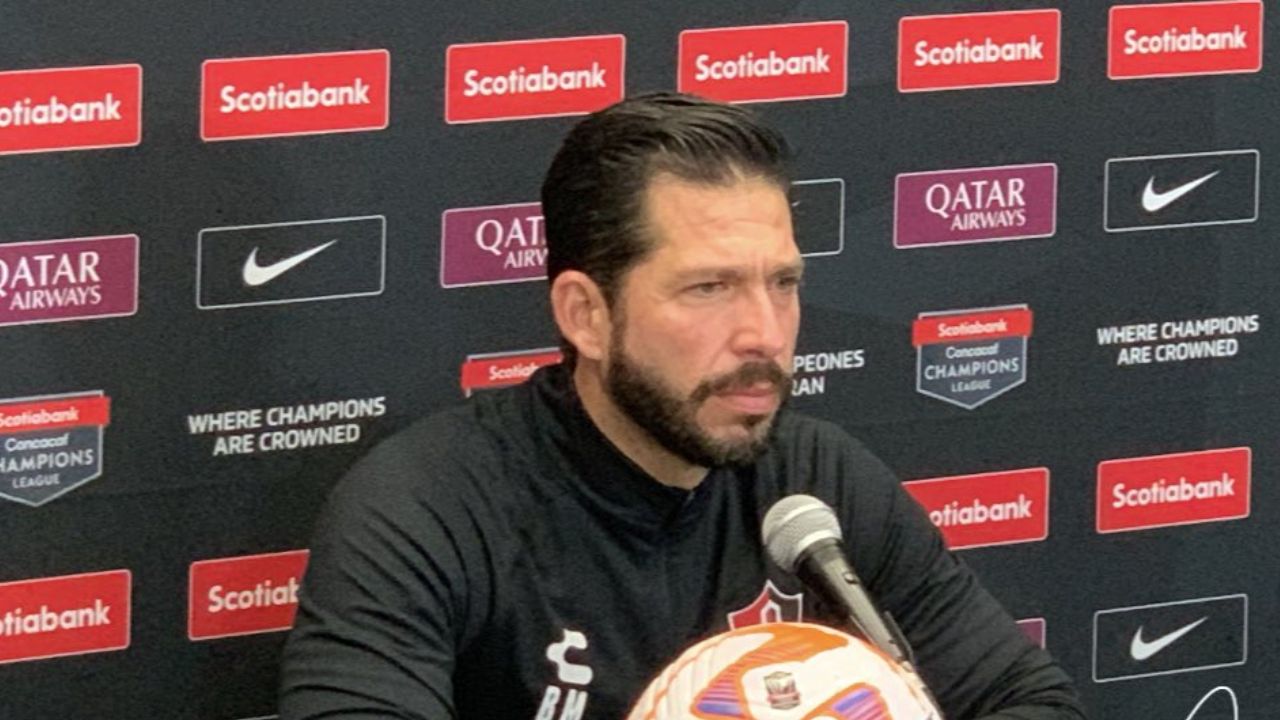 Benjamín Mora lanza última advertencia a Olimpia y le responde a la afición del Atlas