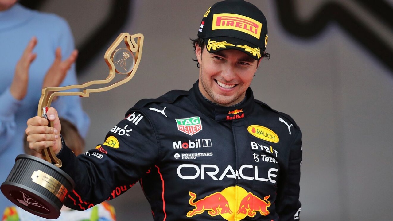 Checo Pérez edad, ¿dónde nació y quiénes conforman la familia del piloto mexicano?
