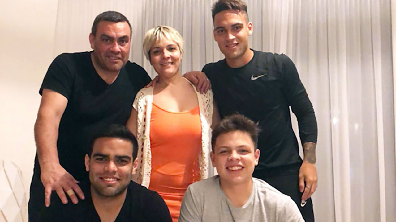 Lautaro Martínez padres, hermanos y familia ¿quiénes son?