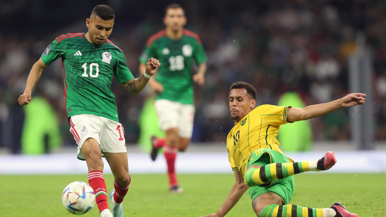 México sufre contra Jamaica, pero avanza al Final Four de la Nations League