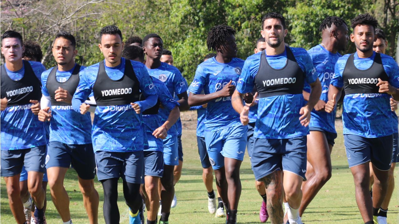 Motagua recupera tres jugadores para el clásico y Tigres; dos siguen en duda