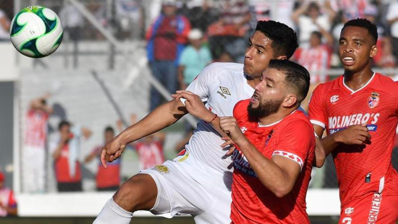 Directiva de Real Sociedad toma drástica determinación previo al duelo ante el Olimpia