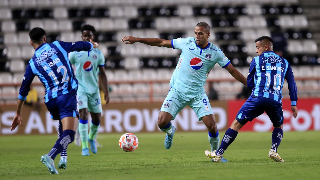 ¡Motagua se agiganta y alza vuelo a los cuartos eliminando al Pachuca de la Concacaf Liga de Campeones!