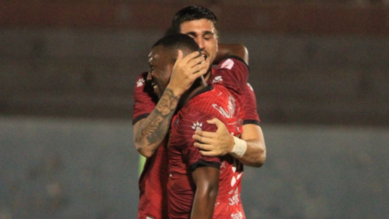 'Palomo' Rodríguez encarrila a Real España y logra vencer al Victoria en La Ceiba