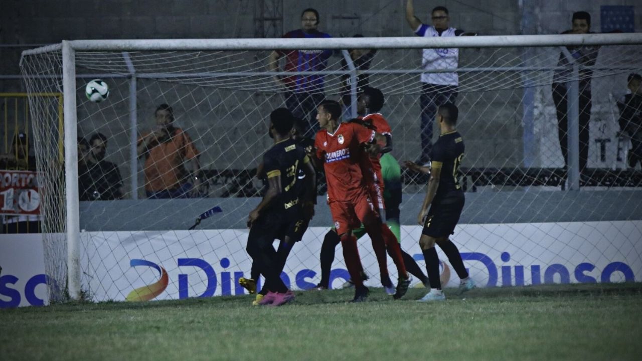 Honduras Progreso rescata empate contra Real Sociedad y alarga la agonía por el descenso