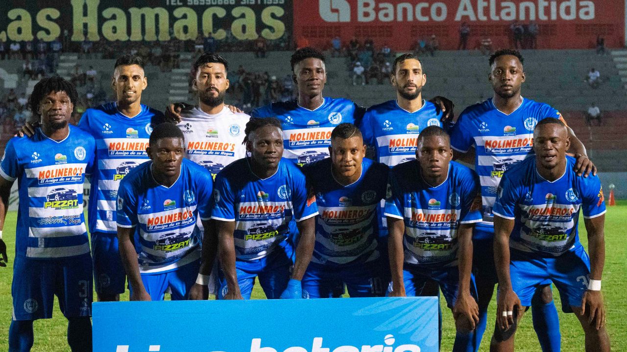 Victoria recordó cómo ganar y vence a Lobos en su primer partido sin Vargas