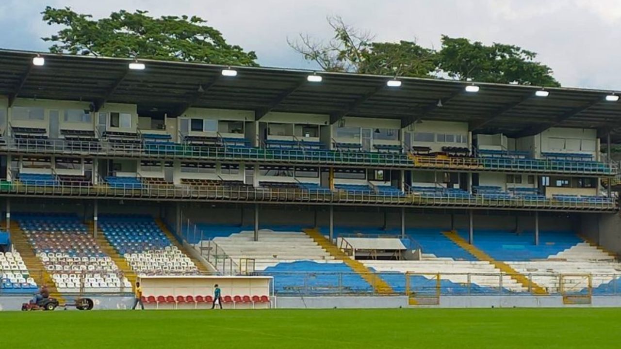 Nuevas butacas del estadio Morazán serán compradas a increíble precio en país asiático