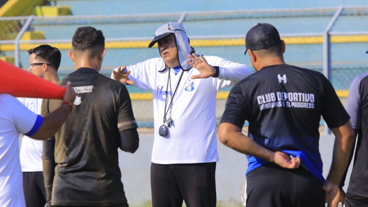 John Jairo López y el horrible drama familiar que vive  en plena pelea por no descender con el Honduras Progreso