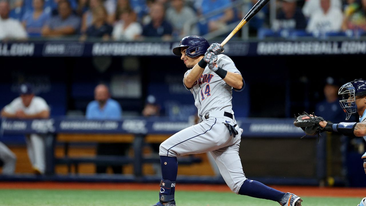 El nuevo récord que Mauricio Dubón logró al conectar otro hit con los Astros