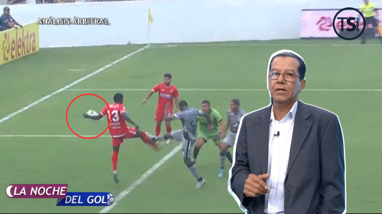 El grueso penal que no le pitaron al Motagua que indigna a Reynaldo Salinas