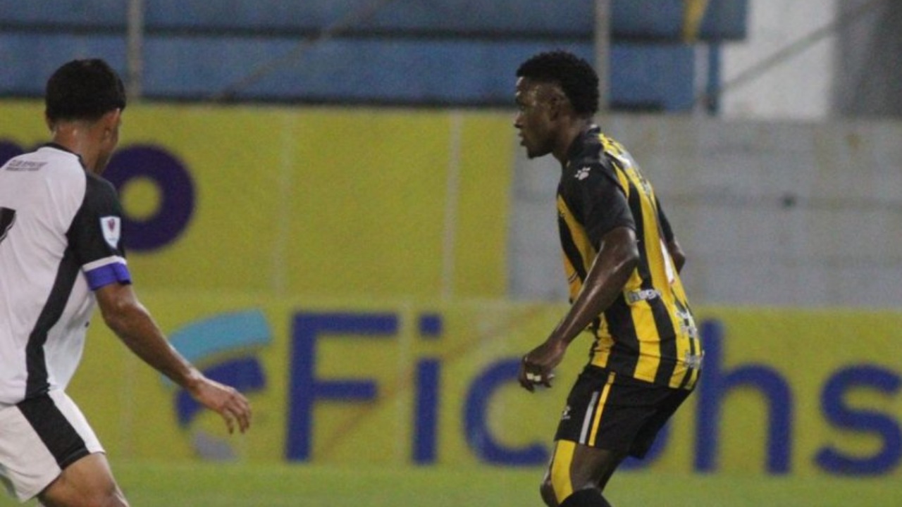 Real España se sacude: con goles de Benavídez y Rocca hunde al Honduras Progreso