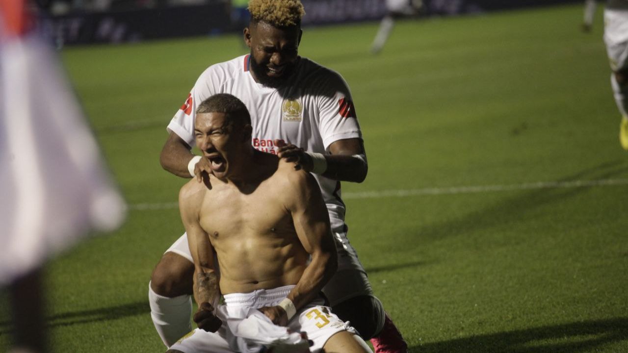 Kevin López confiesa lo que le gritó Jorge Benguché cuando falló clara ocasión de gol