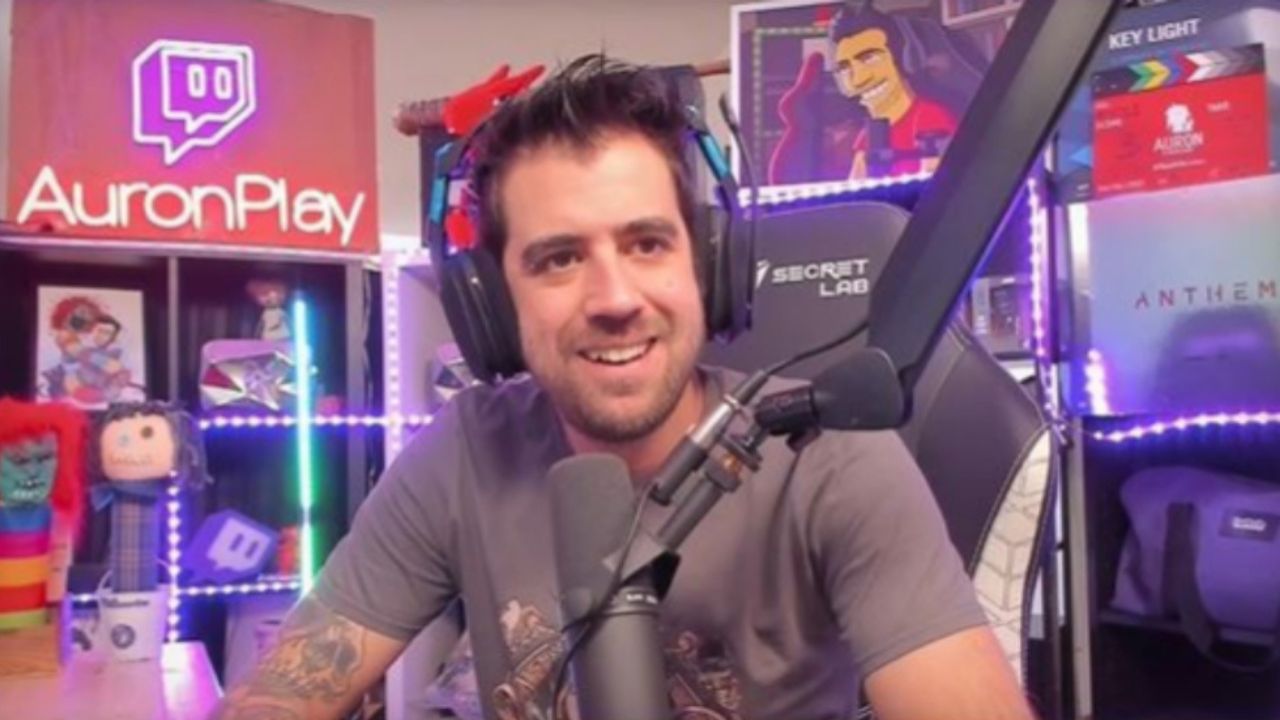 ¿Cuánto gana un Streaming profesional como Auron Play?