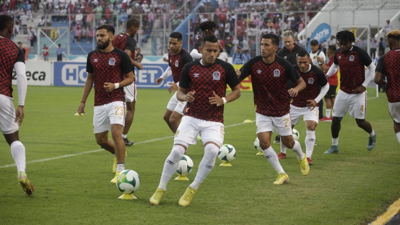 Futbolista del Olimpia decide retirarse del fútbol previo a la disputa de la Gran Final ante Olancho