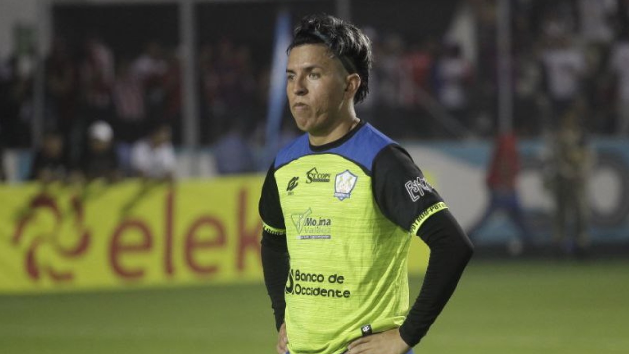 Henry 'Cachita' Gómez define su futuro ante el interés de clubes grandes de Liga Nacional