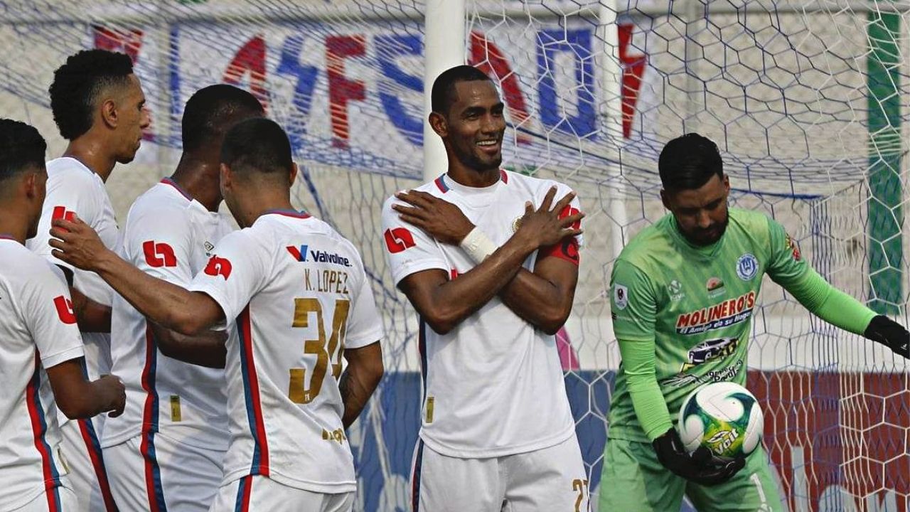 El impresionante récord que consiguió Jerry Bengtson y pocos se enteraron