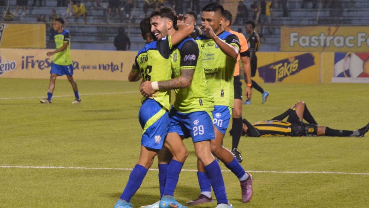 Olancho FC doblega al Real España y da un paso firme hacia la gran final