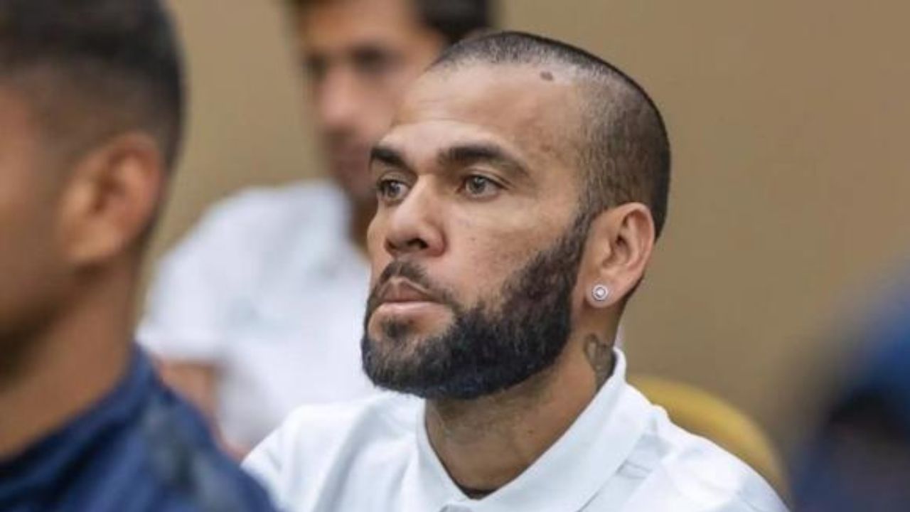 Dani Alves rompe el silencio en primera entrevista desde la cárcel en España