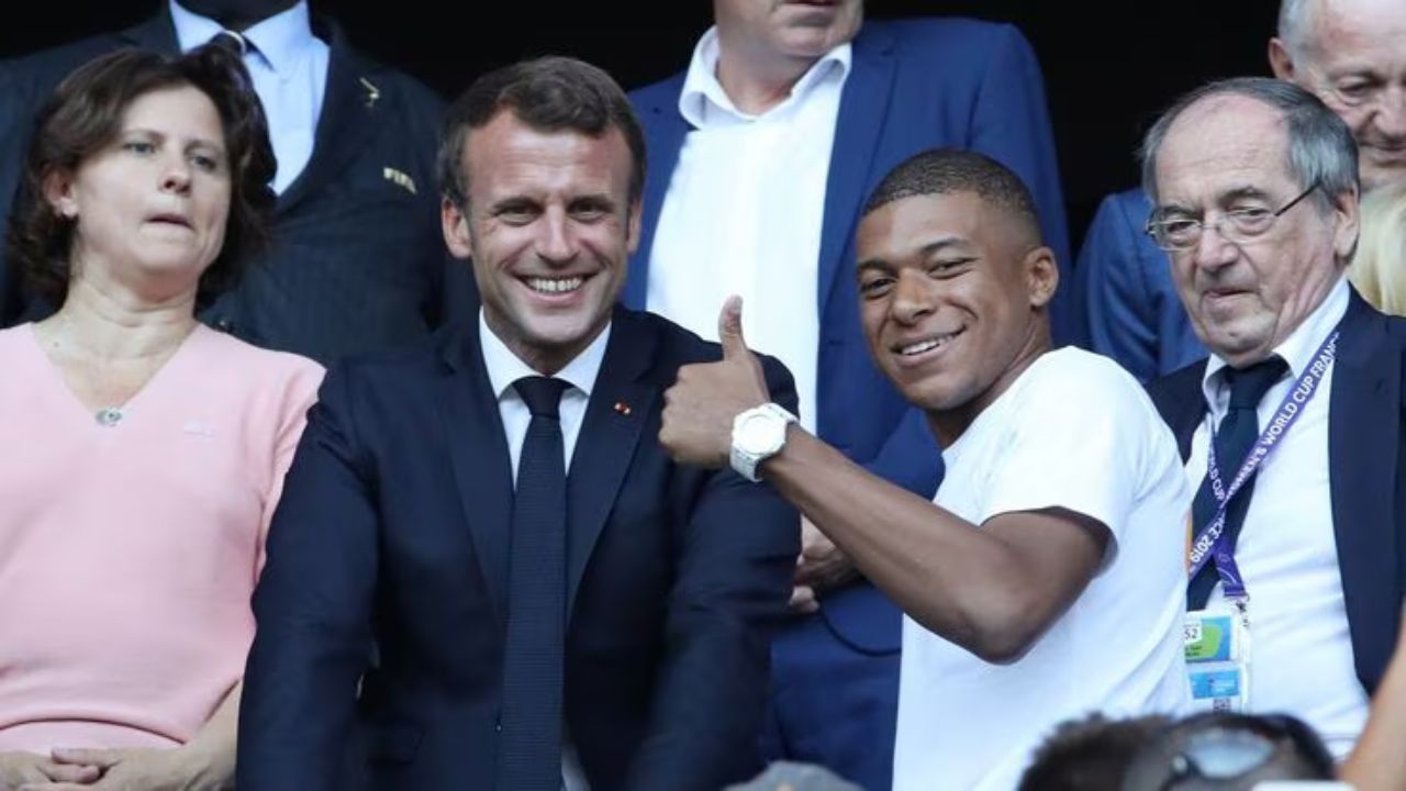 Emmanuel Macron: “Voy a presionar para que siga Mbappé”