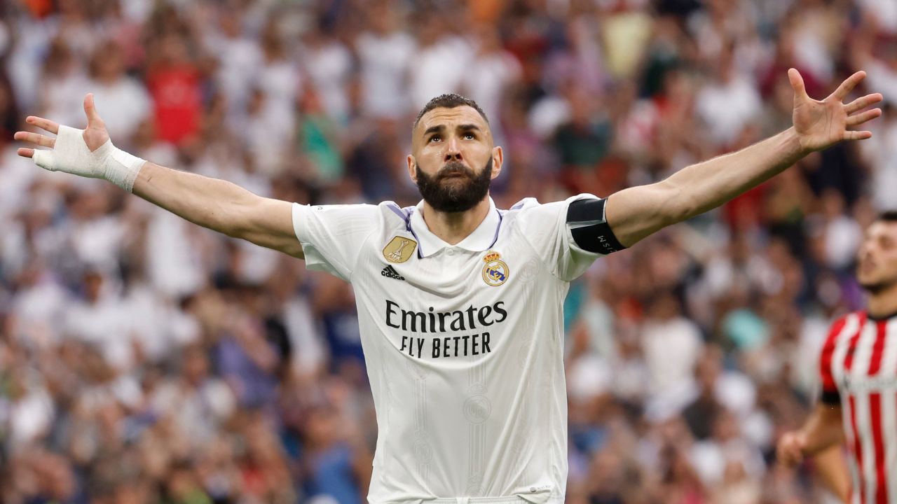 Karim Benzema se despide del Real Madrid con gol y una ovación de locura
