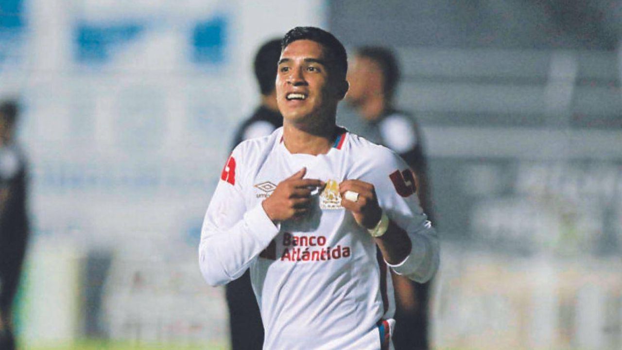 Olimpia se pronuncia sobre el posible fichaje de Michaell Chirinos