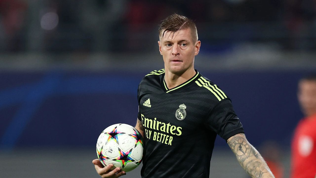 Real Madrid y Toni Kroos acuerdan renovar contrato