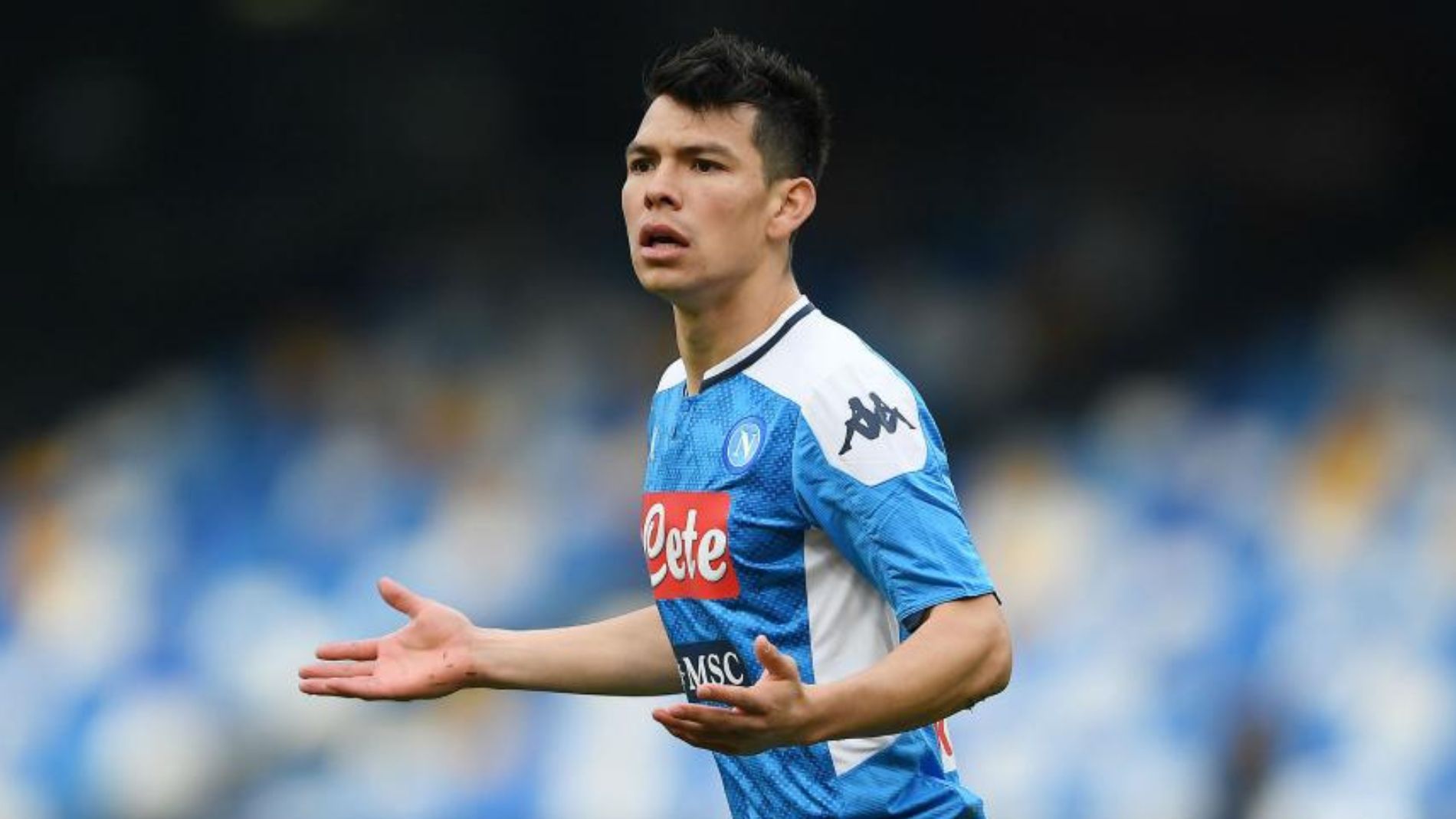 Chucky Lozano podría quedarse sin jugar una temporada en Napoli