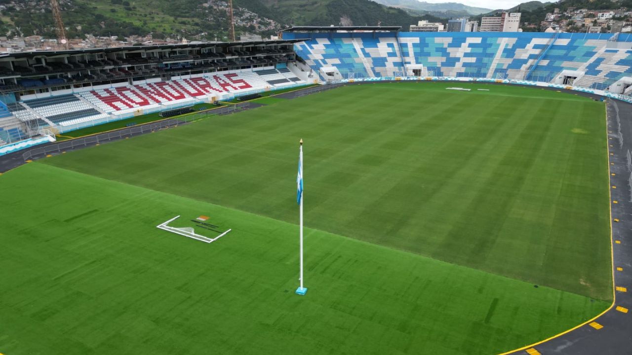 Muestran cómo luce la grama del estadio Nacional Chelato Uclés para el Apertura 2023-24