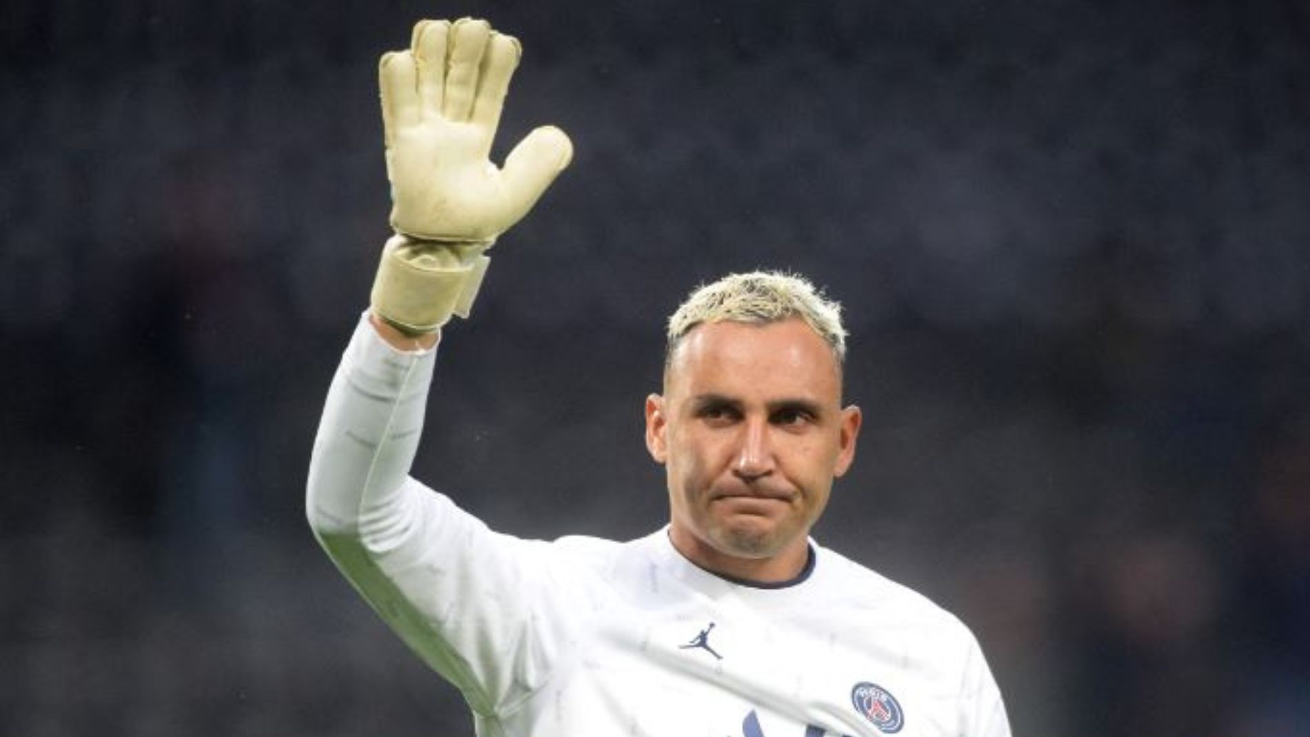 Keylor Navas aparece en la lista de transferibles del PSG